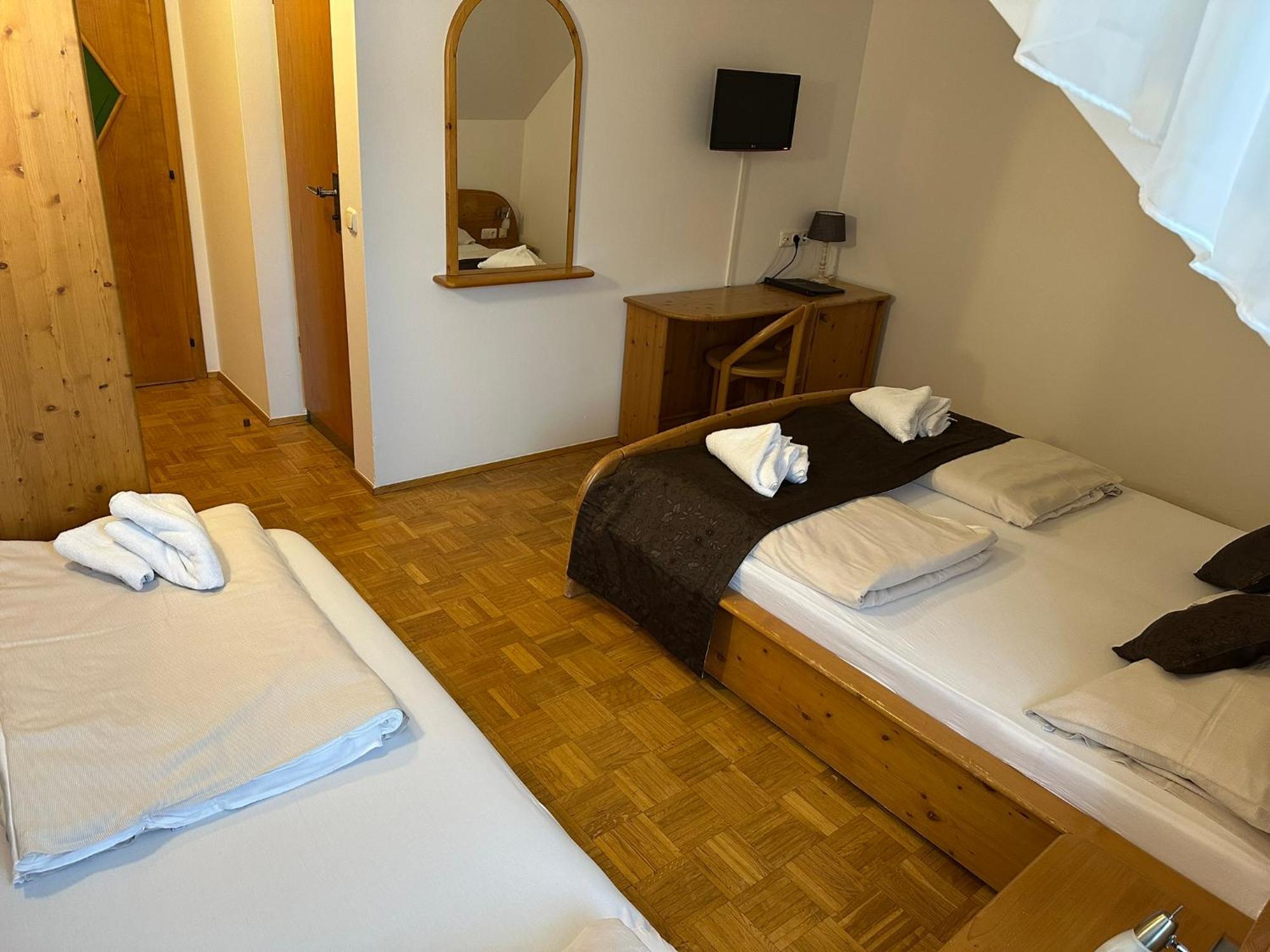 Hotel-Landgasthof Katschtalerhof Rennweg am Katschberg Luaran gambar